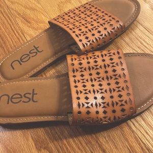Slide sandals